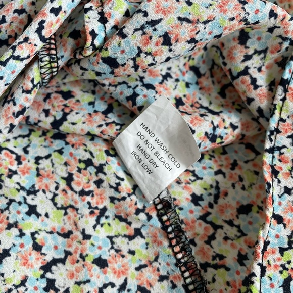 Sienna Sky | Women’s Medium Colorful Floral Tank with Tie and Decorative Buttons - Picture 11 of 12